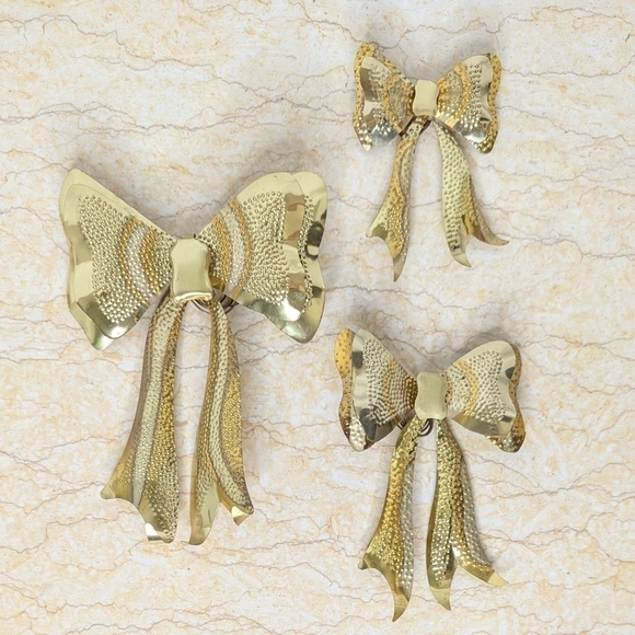 Vintage Other - Vintage Yellow and Gold Decor Accents